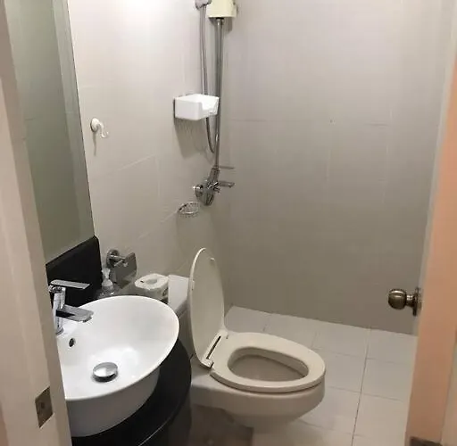 Casa Antonio At Stamford Mckinley Hill Unli Wi-fi Near Piazza